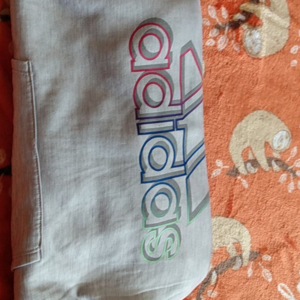 Clothes - Picture 2 of 4